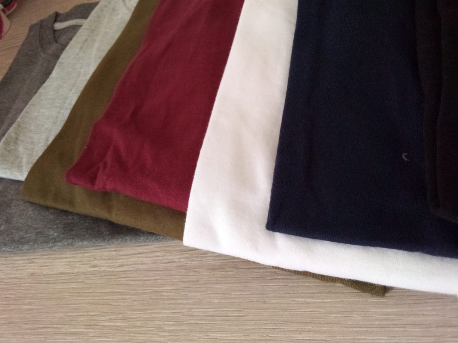 حزمة عدد 5 بلايز نص كم قطن هندي 100% عالي الجودة ماركة Run Be Cotton 100% - 5 PACK - Brando -  Basic Clothing for Men