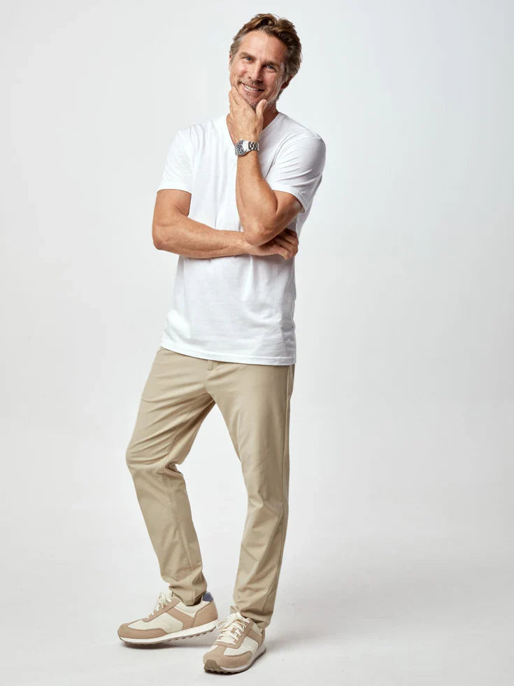 Daniel White V-Neck